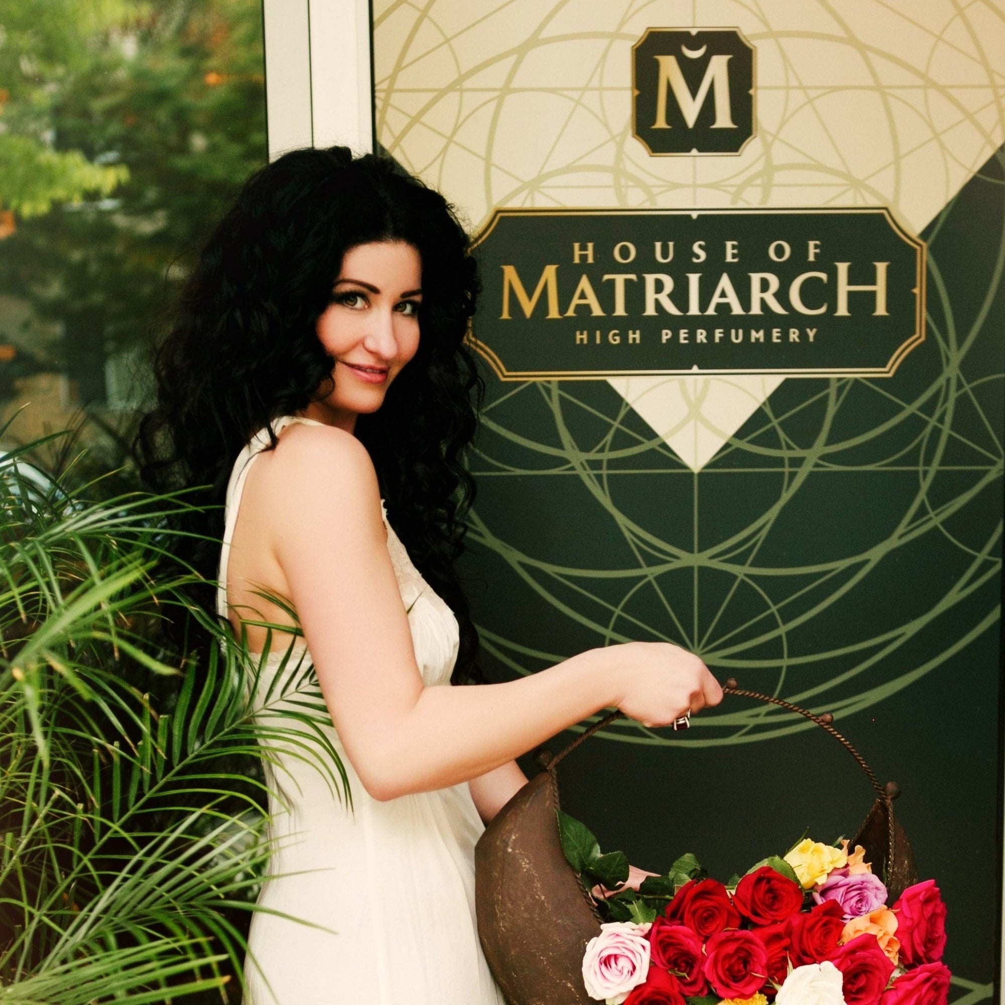 House of Matriarch - SEATTLE, WA - Natural, Organic, Vegan, Artisan & Niche High Perfumery Bespoke High Perfumery Design - Custom Commissioned Fragrances